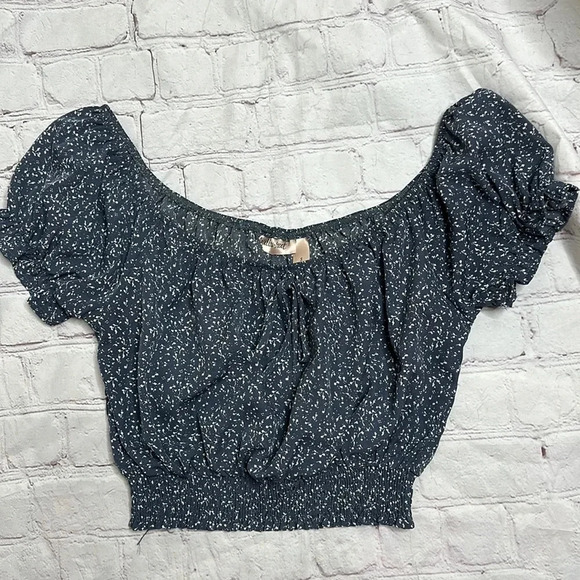 Buckle Willow & Root crop puff sleeve top size S NWOT - Picture 1 of 4